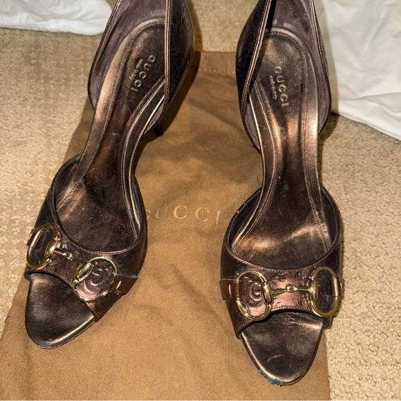 Gucci Shoes - Gucci horsebit pumps. Gorgeous bronze with guccisima imprint